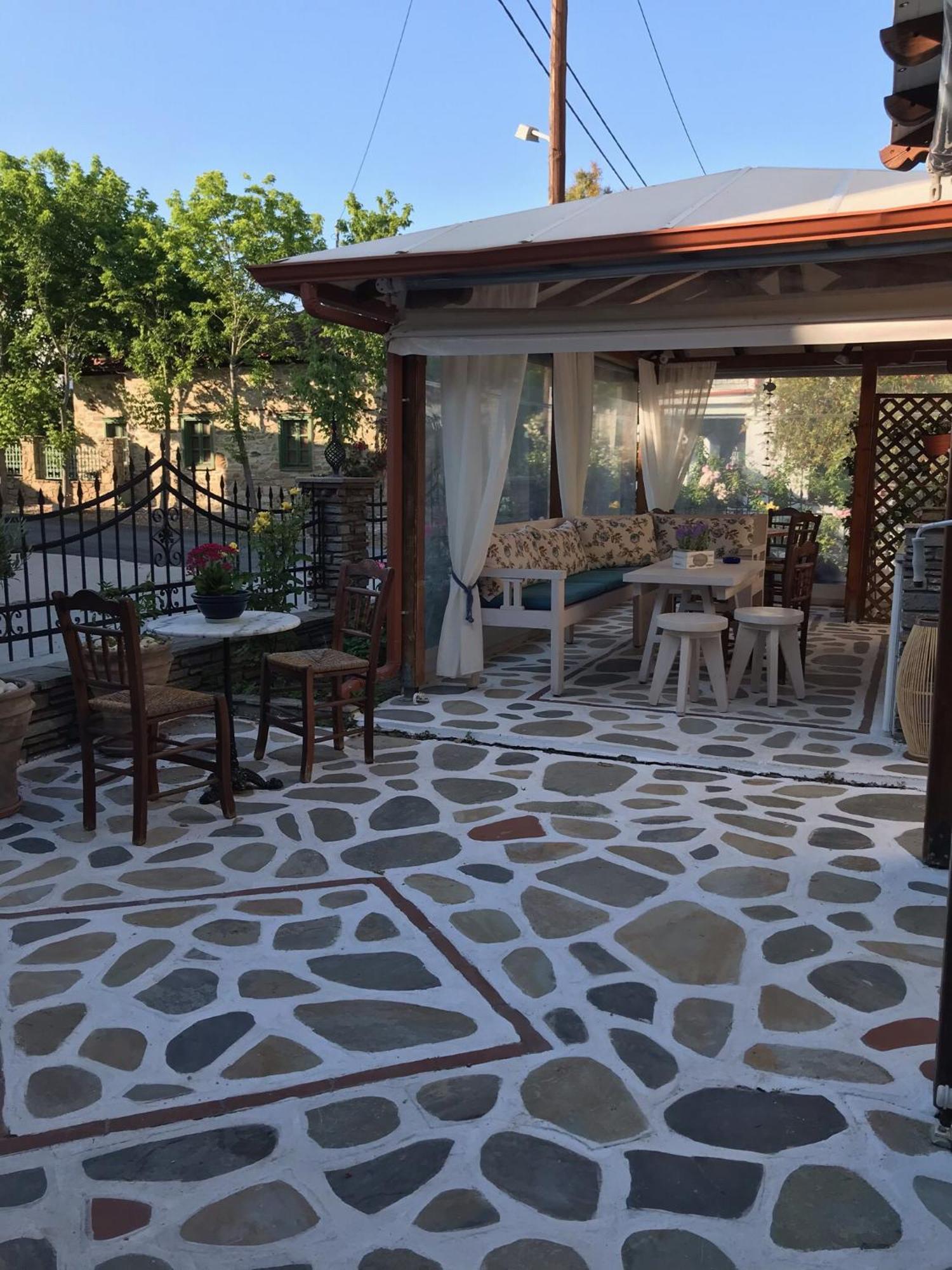 Niriides Hotel Ammouliani Exterior photo