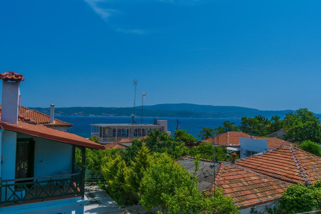 Niriides Hotel Ammouliani Exterior photo