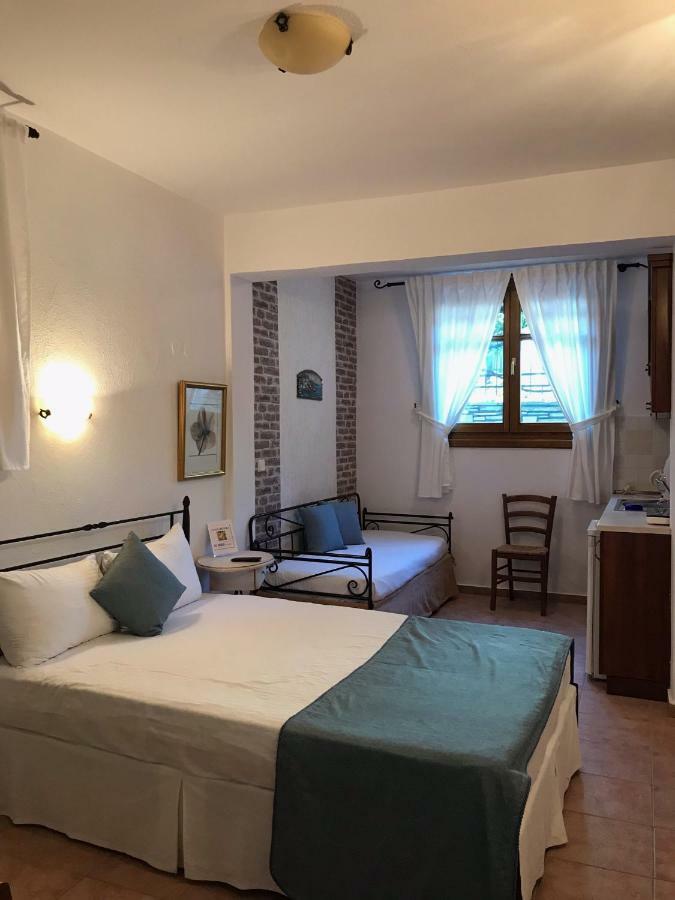 Niriides Hotel Ammouliani Exterior photo